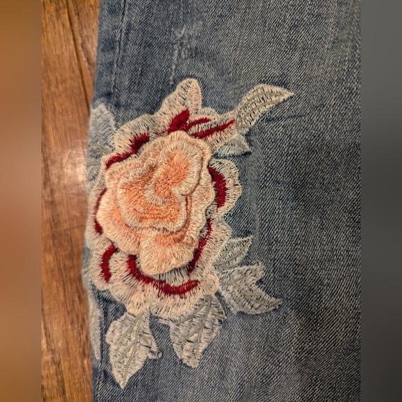 Zara Mid Rise Embroidered Distressed Raw Cuff Skinny Jeans  Size 4 - Picture 10 of 12